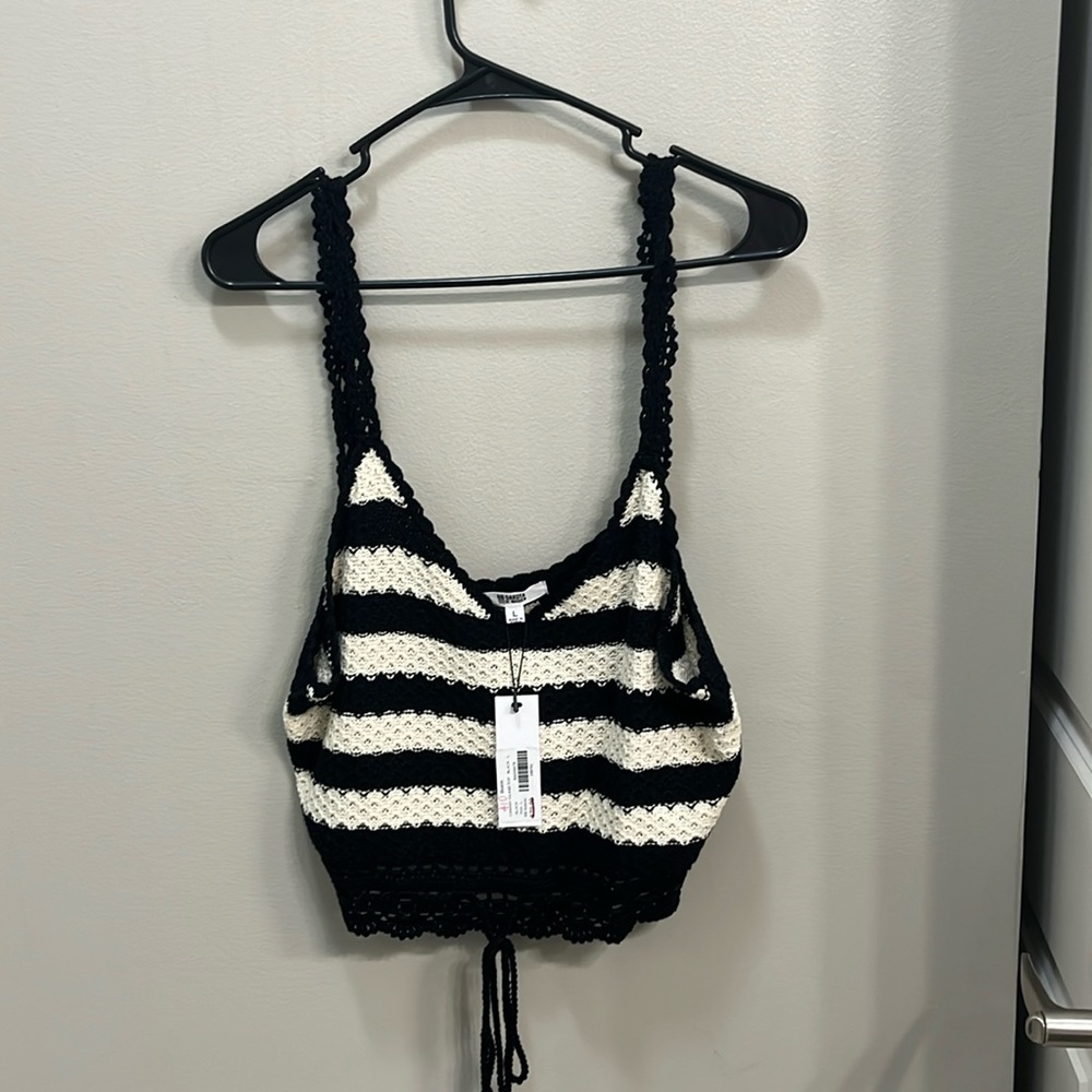 Cropped sweater top